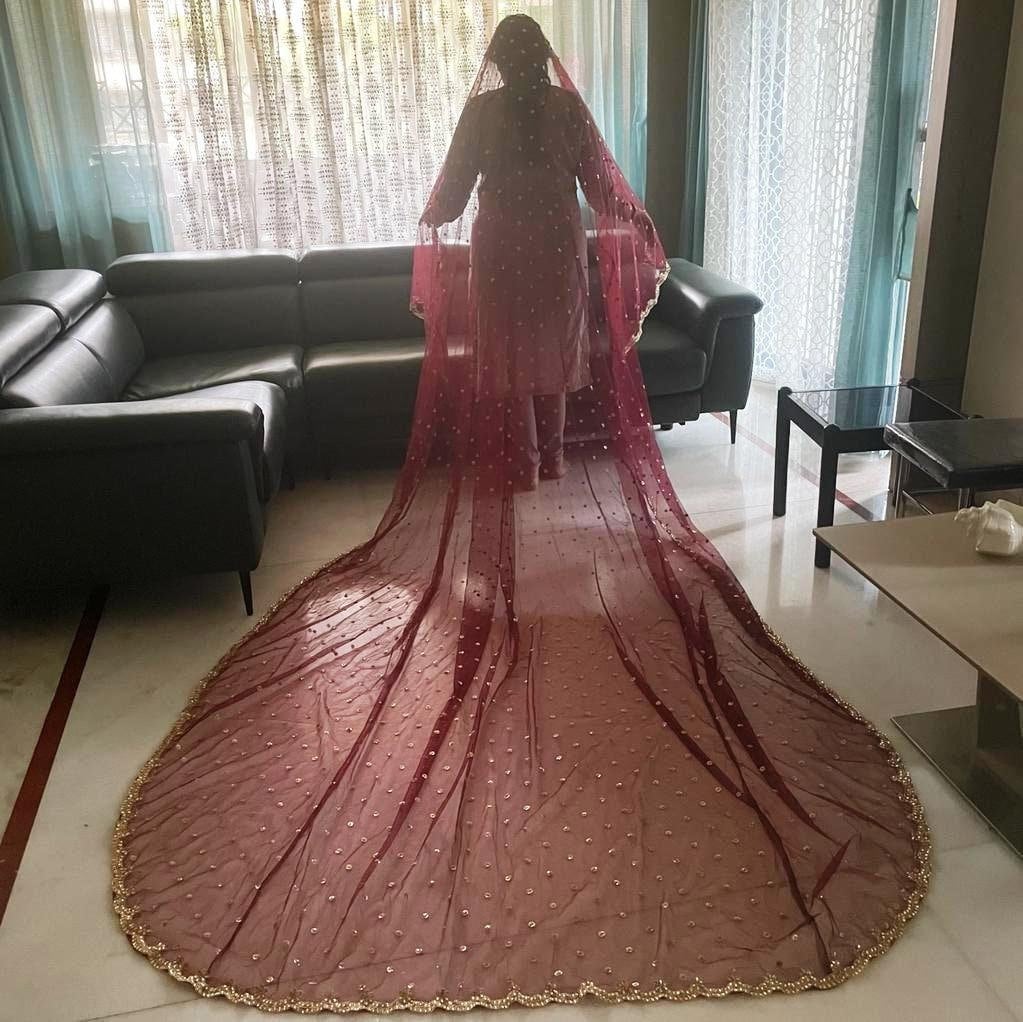 Deep Maroon Bridal entry dupatta with veil. Indian wedding dupatta for bride entry trail dupatta - Neel Creations By Saanvi