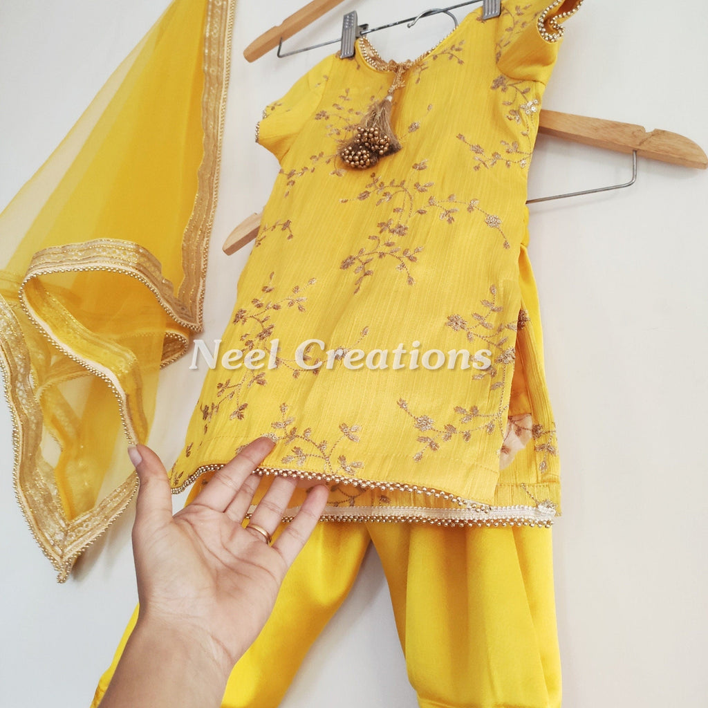 Buy DRAVINAM Trends Women's Crepe Printed Embroidered Semi stitched Punjabi  Chudidar Patiyala Salwar suit Dress Material (Free size, Dark Blue) - at  Best Price Best Indian Collection Saree - Gia Designer